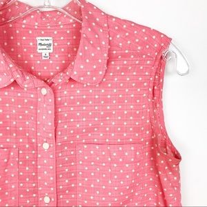 MADEWELL CORAL SLEEVELESS BUTTON DOWN W POLKA DOTS